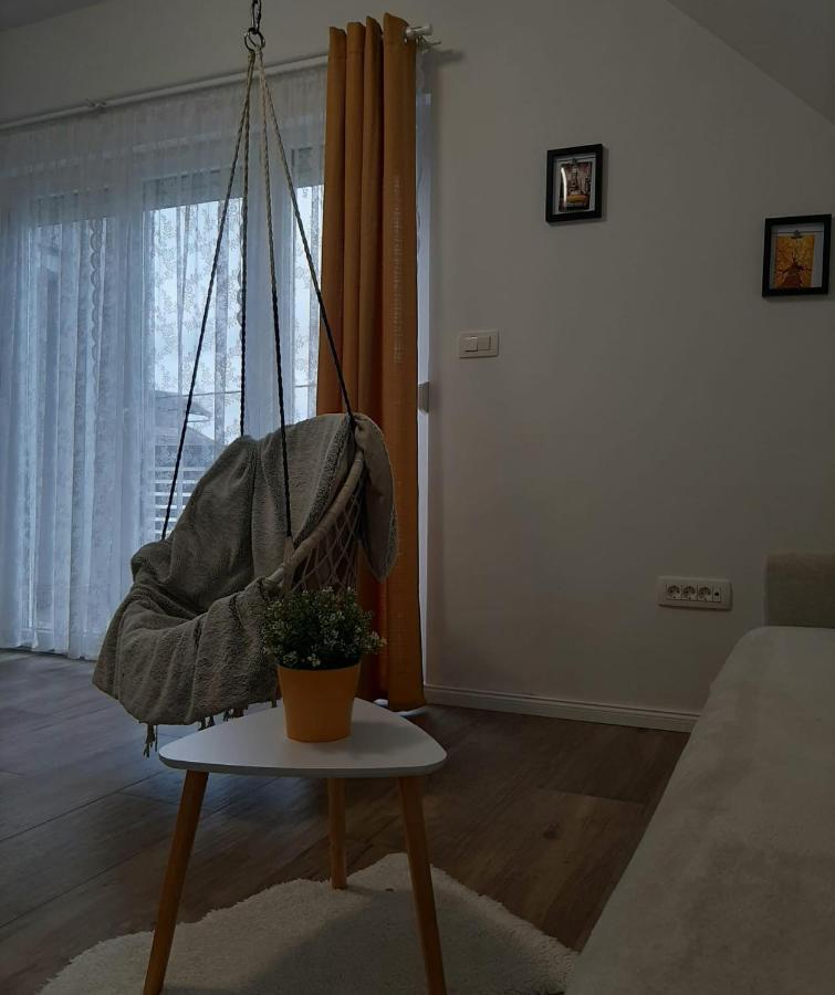 Elegant Inn Gospić エクステリア 写真